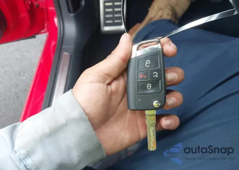 2017 Volkswagen Golf Gti Autobahn 4-Door/S 4-Door/Se 4-Door/Sport 4-Door from USA, damaged, VIN 3VW4T7AU9HM045110